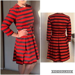 GAP Fit-n-Flare Pleated Red/Navy Stripe Stretch Dr